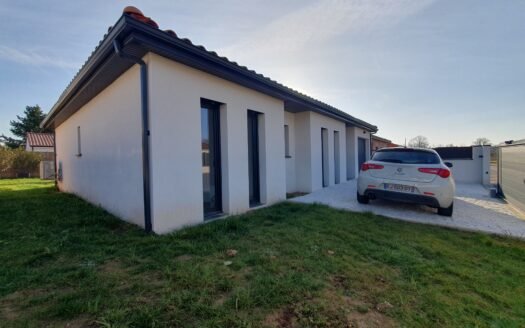 Maison T4 de plain-pied de 95 m² avec terrain