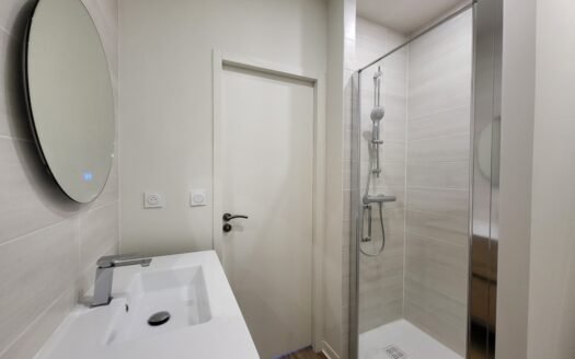 Résidence Dembourg – 4 logements et 2 locaux commerciaux